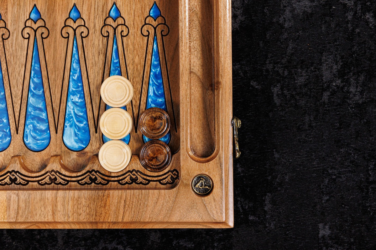 Walnut Chess & Backgammon Set with Tree Design
