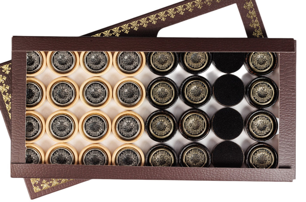 Fichas de Backgammon con Adorno de Alfombra