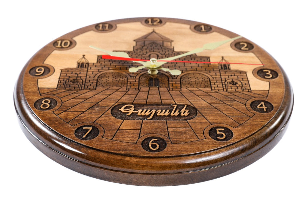 Reloj de pared Iglesia de Santa Gayane