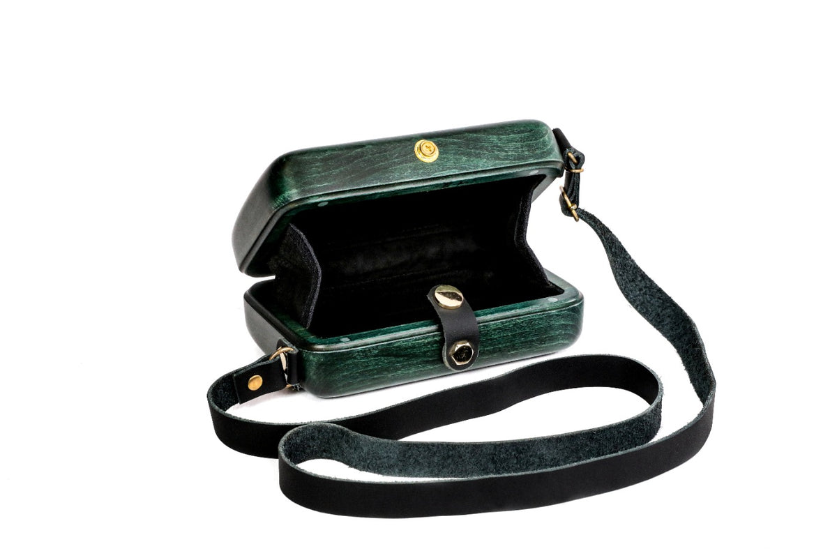 Dunkelgrüne Handtasche aus Holz (Modell 53366) – Foto 4