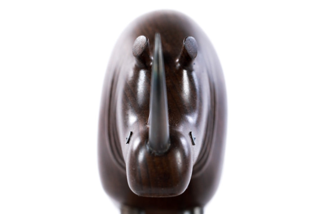 Skulptur eines Nashorns