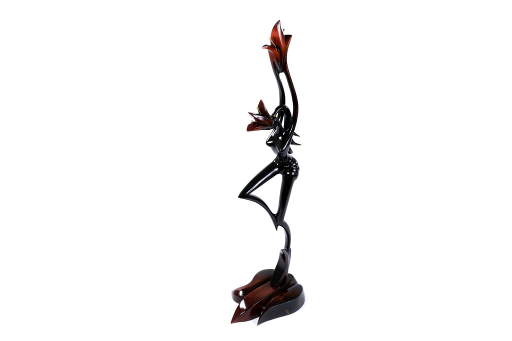 Hand-Carved Wooden Queen Sculpture - photo 8