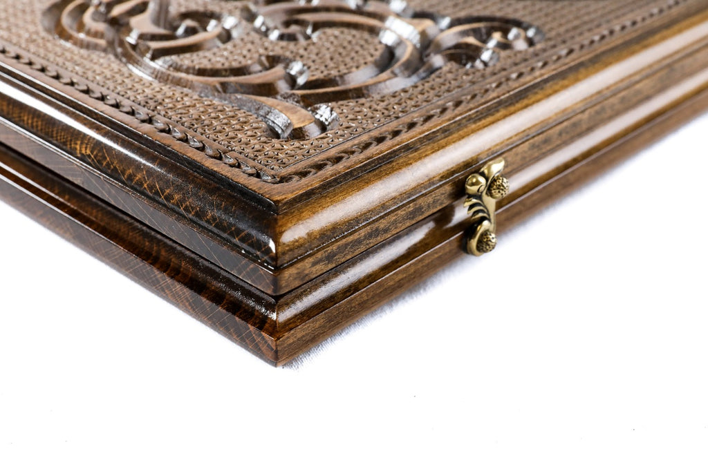 Handmade Walnut Backgammon Set with Lion, 60 cm - photo 7