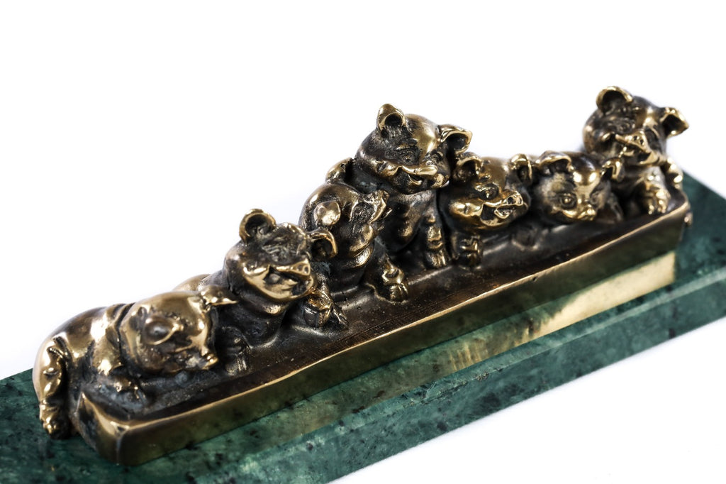 Handmade Bronze and Marble Piglets Sculpture - photo 4