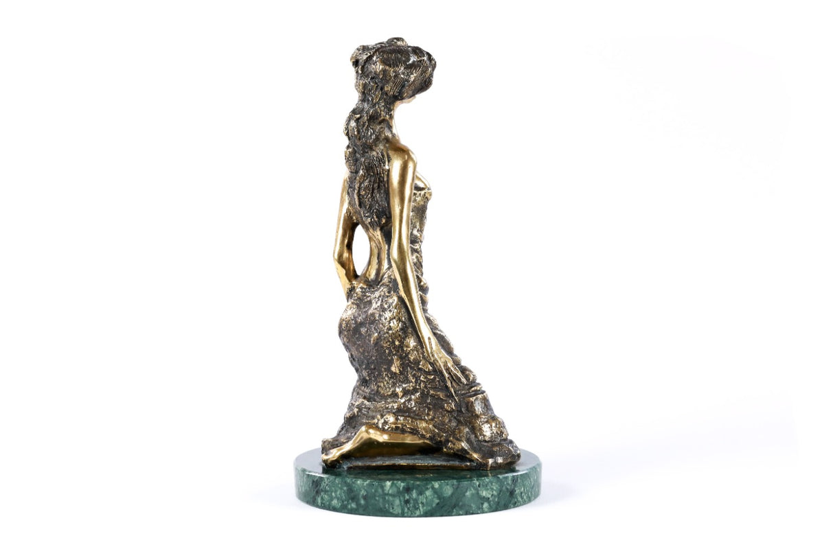 Handmade Bronze and Marble Girl on Her Knees Sculpture - photo 8