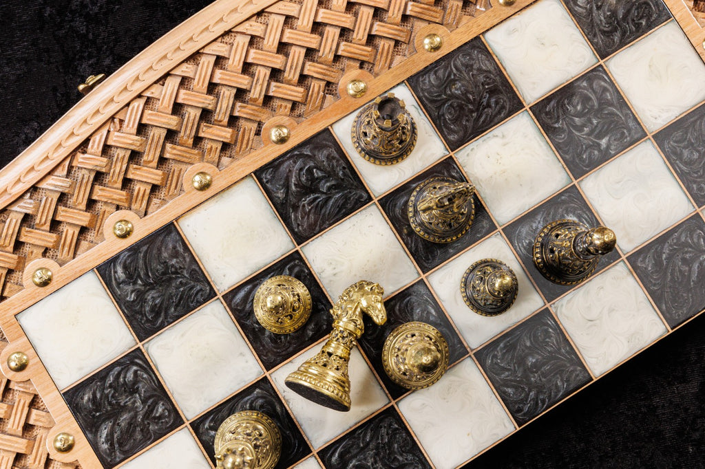 Handmade Walnut Chess and Backgammon Set with Contour Outline, 60 cm - photo 5