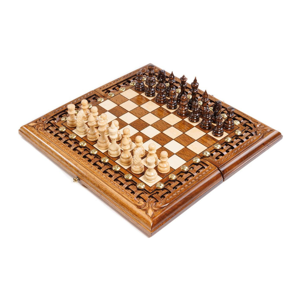 Handmade Walnut Chess and Backgammon Set with Ornamental Braid Pattern, 30 cm