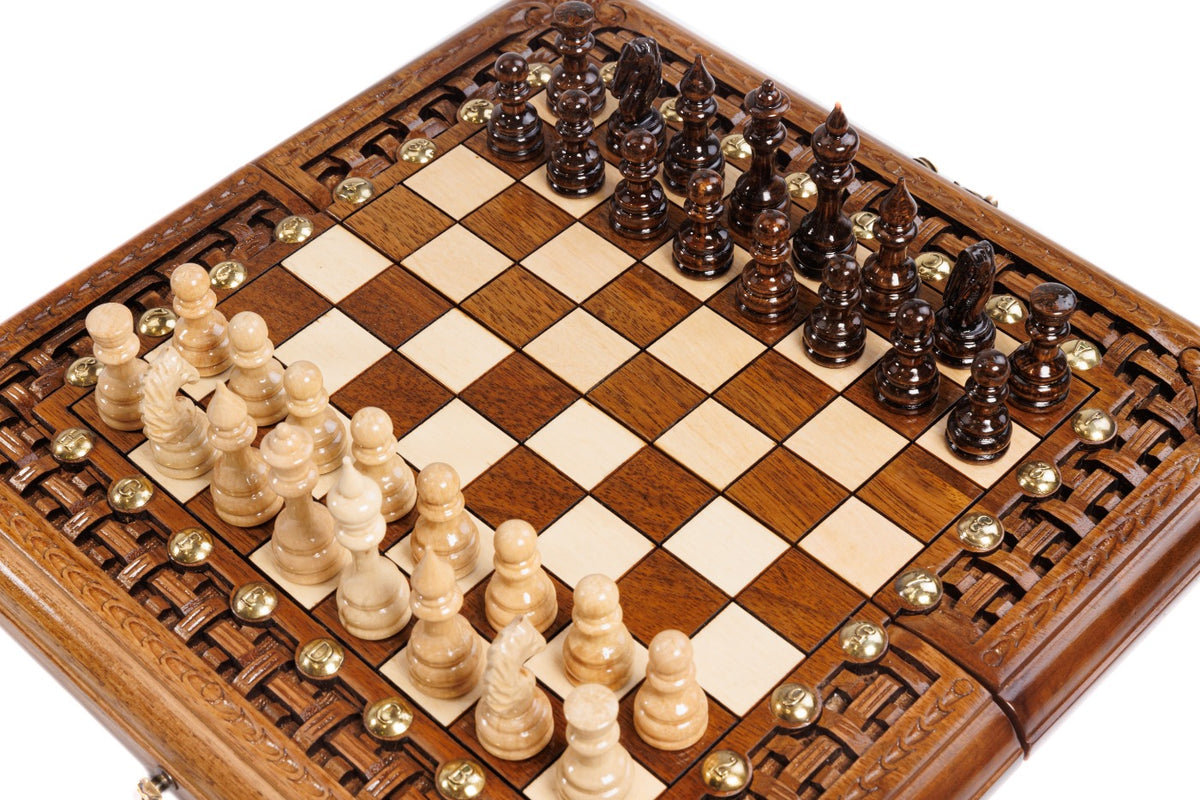 Handmade Walnut Chess and Backgammon Set with Ornamental Braid Pattern, 30 cm - photo 2