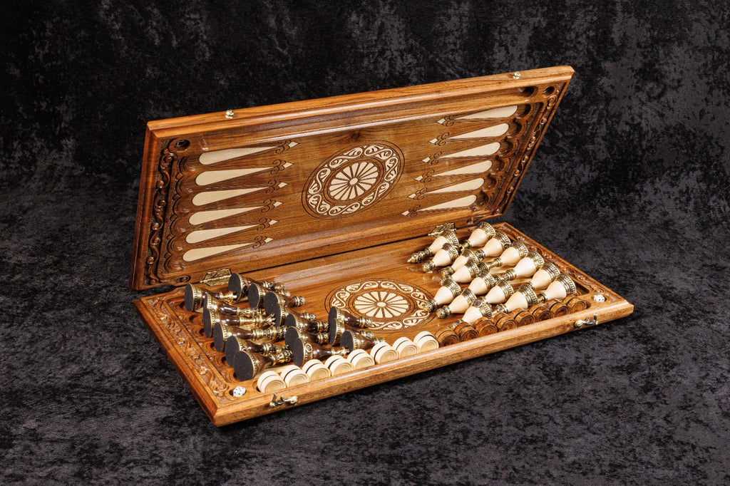 Handmade Walnut Chess and Backgammon Set with Ornamental Braid Pattern and Epoxy Resin, 60 cm - photo 8