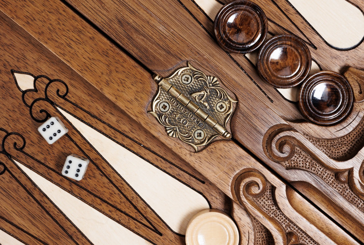 Handmade Walnut Chess and Backgammon Set with Ornamental Braid Pattern, 60 cm - photo 11