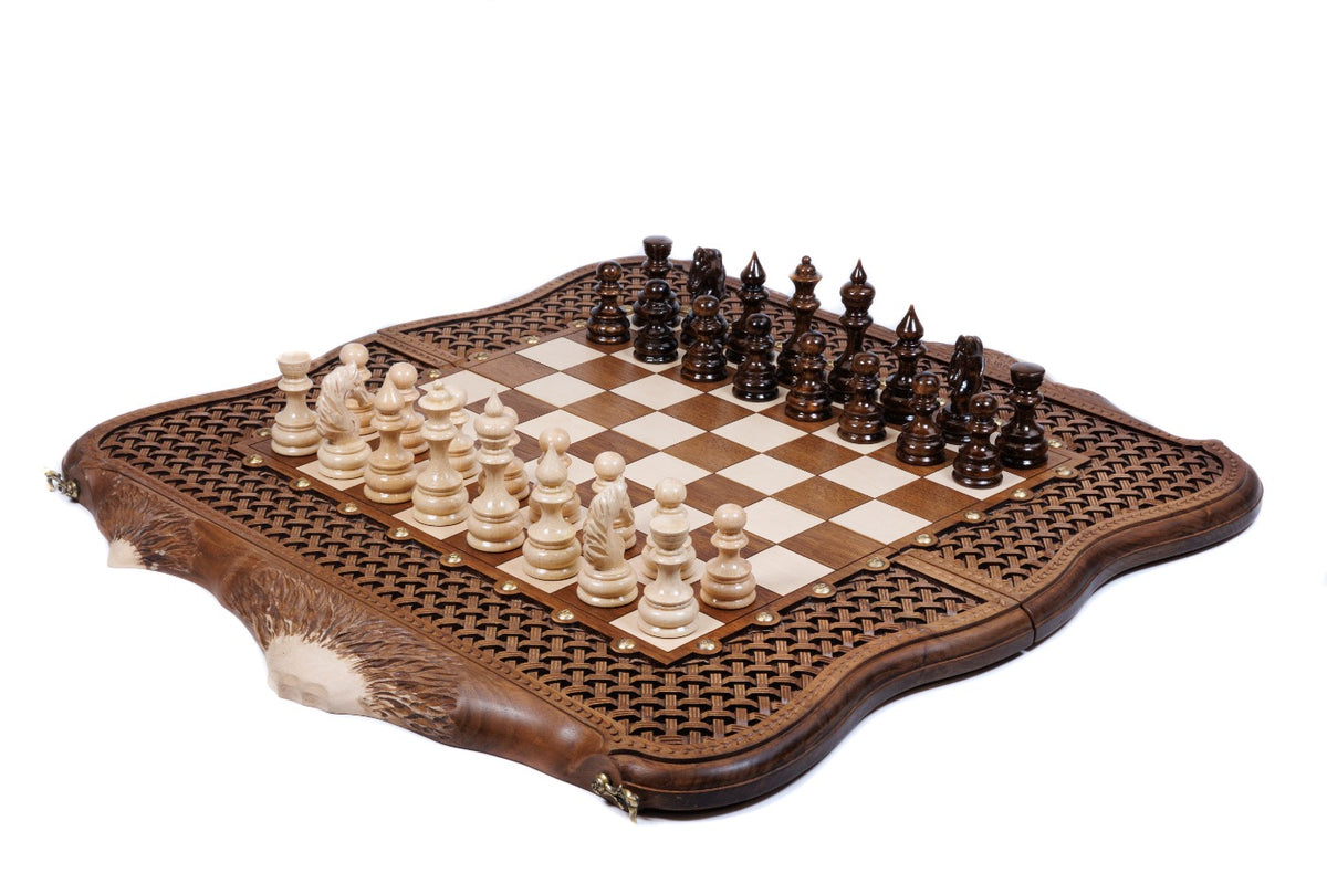 Handmade Walnut Chess and Backgammon Set with Ornamental Braid Pattern, 60 cm (Model 32101-2)
