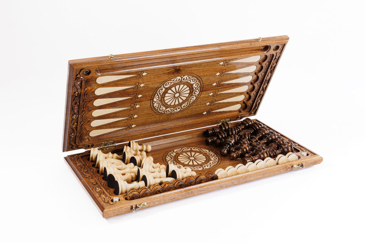 Handmade Walnut Chess and Backgammon Set with Ornamental Braid Pattern and Epoxy Resin, 60 cm - photo 7
