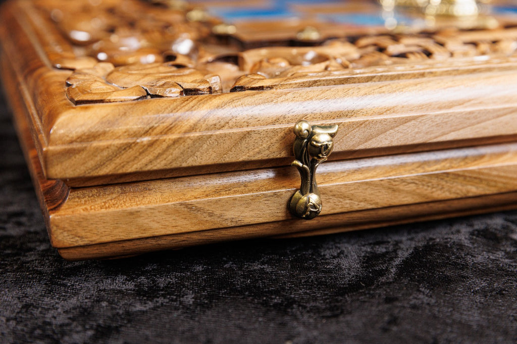 Handmade Walnut Chess and Backgammon Set with Ornamental Braid Pattern and Epoxy Resin, 60 cm - photo 9