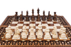Schach- und Backgammon-Set aus Holz
