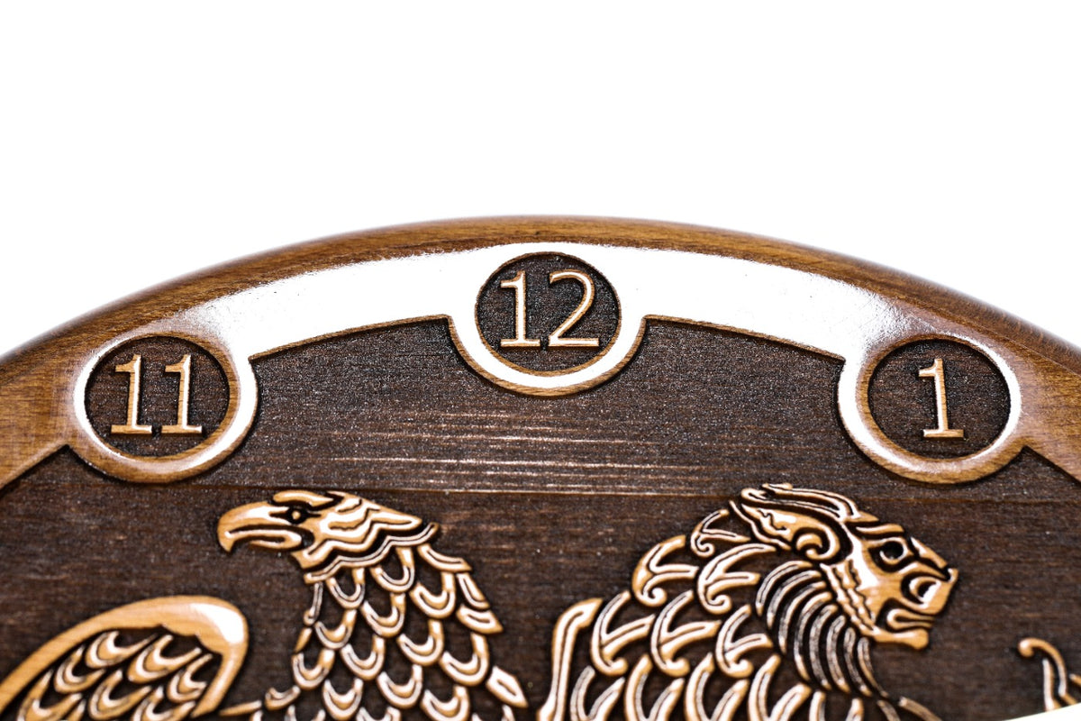 Reloj de pared con el escudo de Armenia