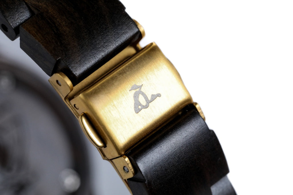 Armbanduhr für Damen aus Walnussholz – Schwarz