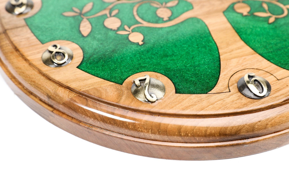 Wanduhr mit Granatapfelbaum