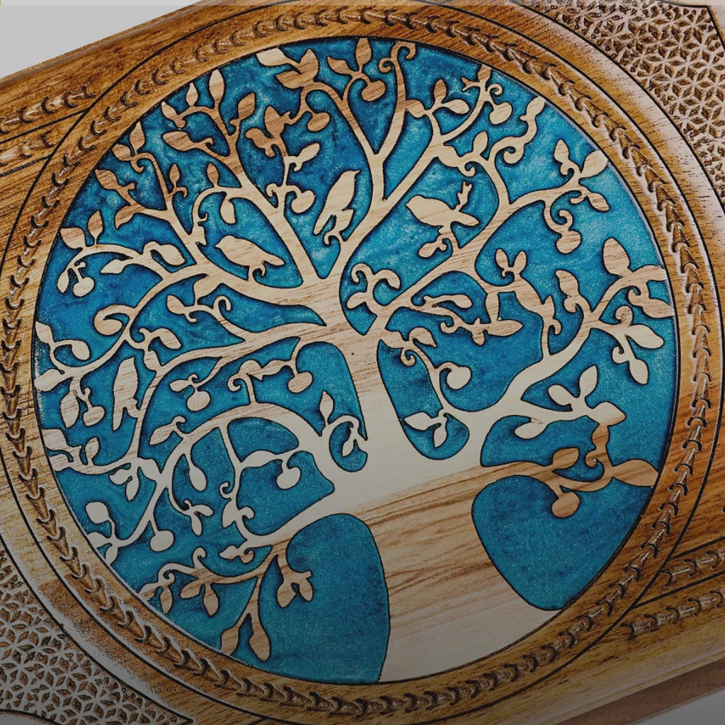 Walnut Backgammon Set with Epoxy Trees, 50 cm – video