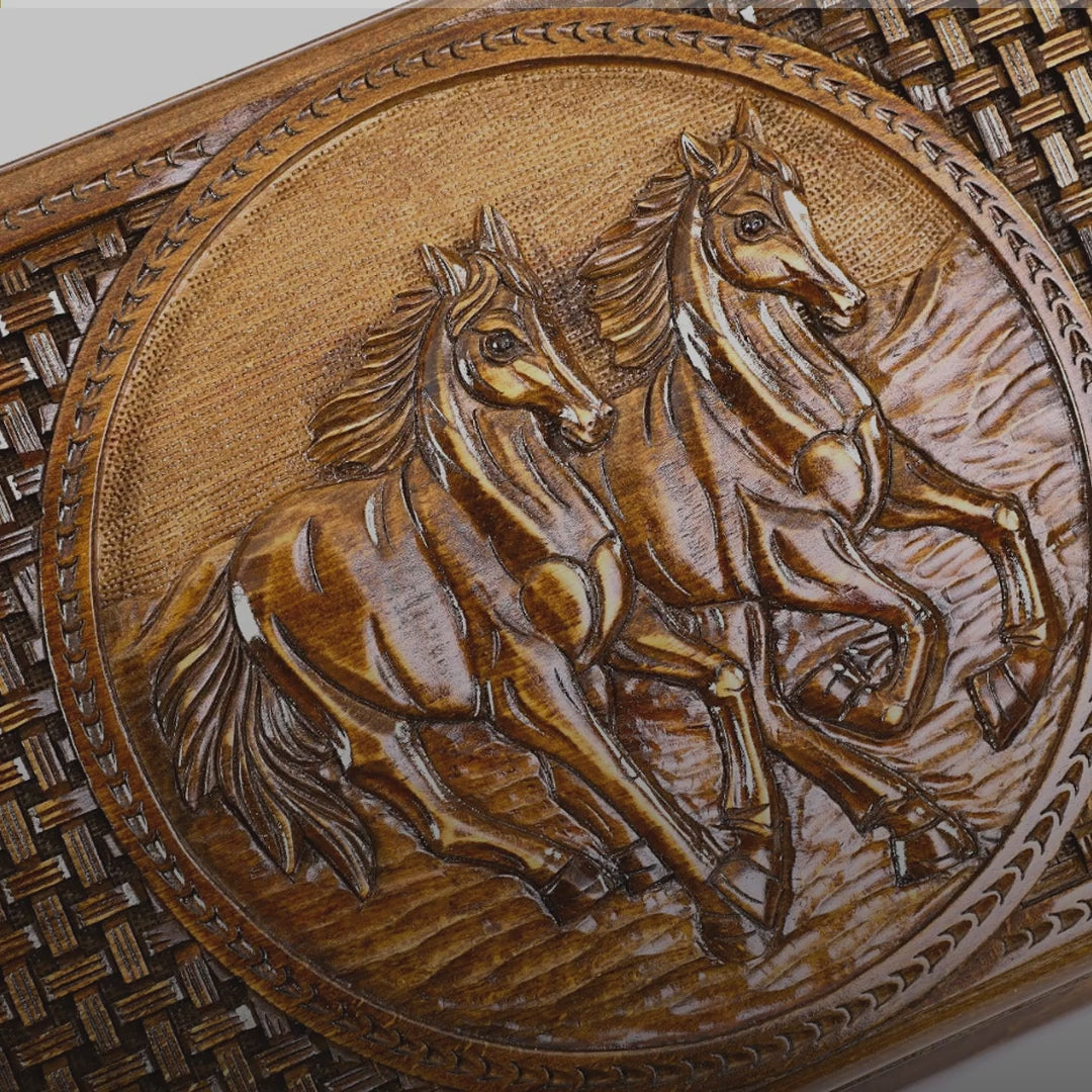 Backgammon Set with Horses & Braid Motifs, 60 cm – video