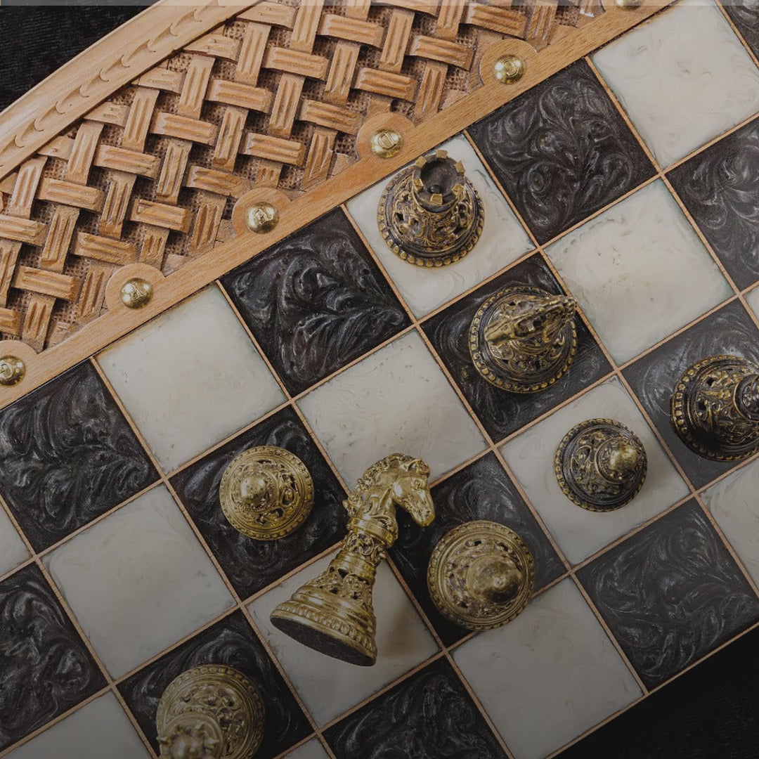 Walnut Chess & Backgammon Set with Contour Outline, 60 cm – video