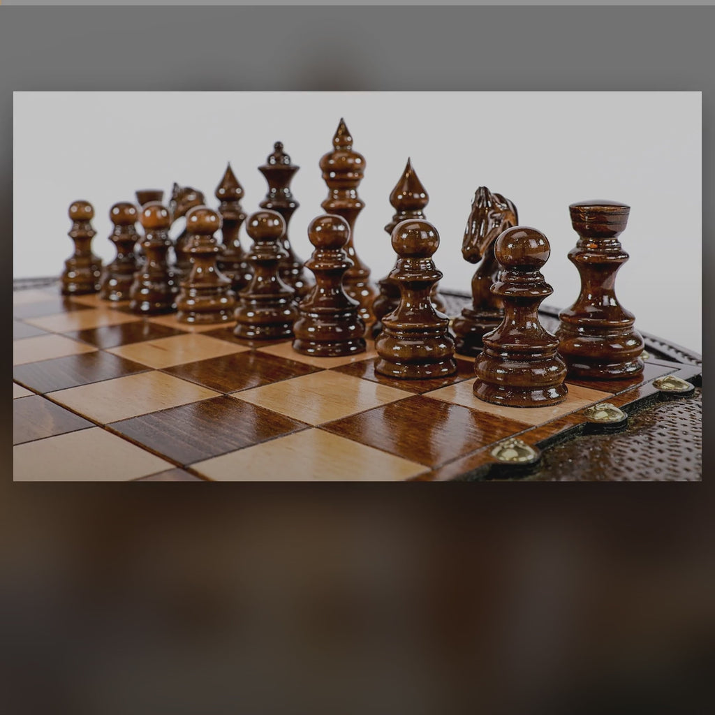 Circular Chess Set video: handmade, with free personal engraving