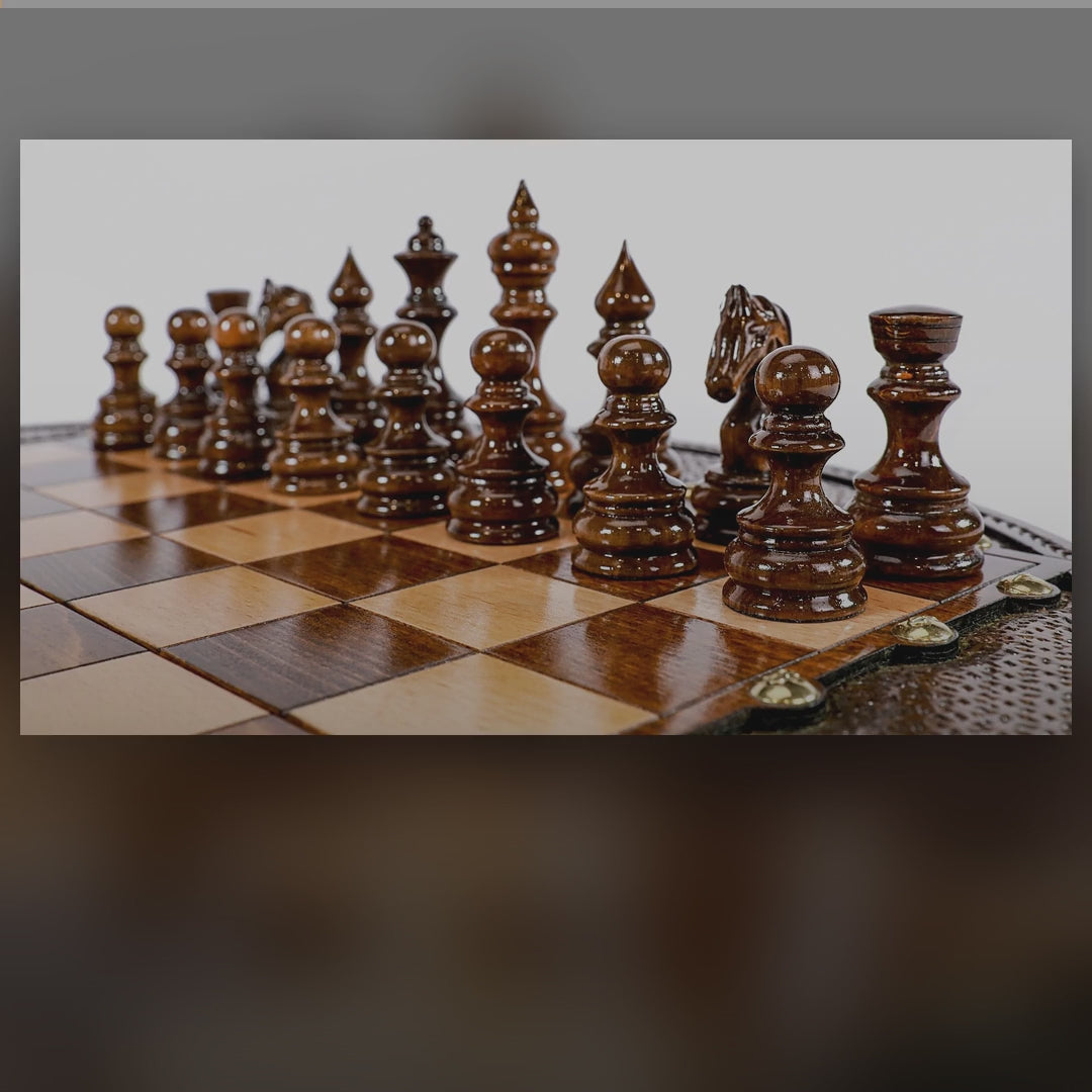 Circular Chess Set video: handmade, with free personal engraving