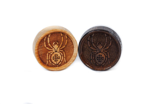 Backgammon Pieces With Spiders