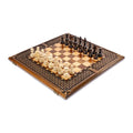 Ajedrez-Backgammon con un patrón trenzado ornamental clásico