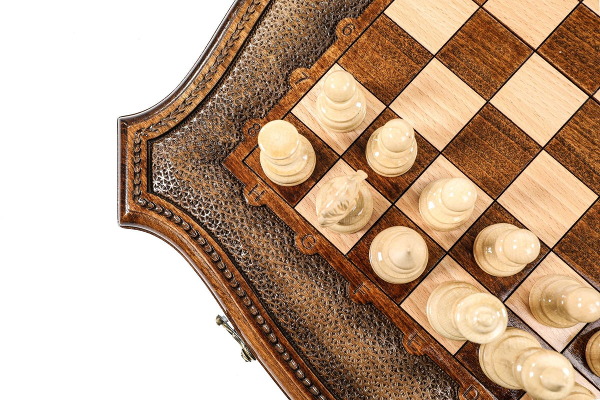 Schachspiel mit Konturrand & geschnitzten Buchstaben, 50 cm – Foto 10