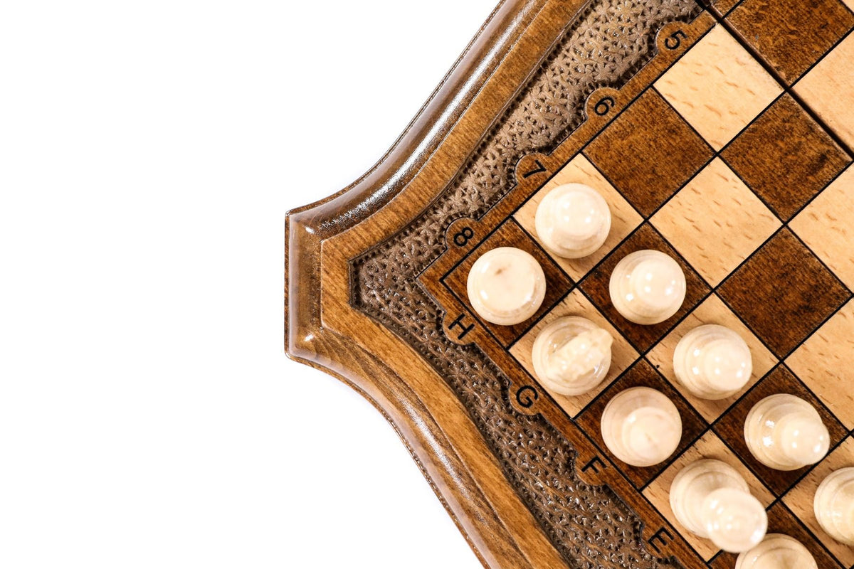 Juego de ajedrez de viaje de madera con contorno perfilado, 24 cm – foto 10