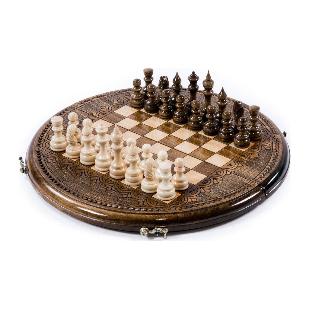 Circular Chess – handmade wooden chess set by Hrachya Ohanyan