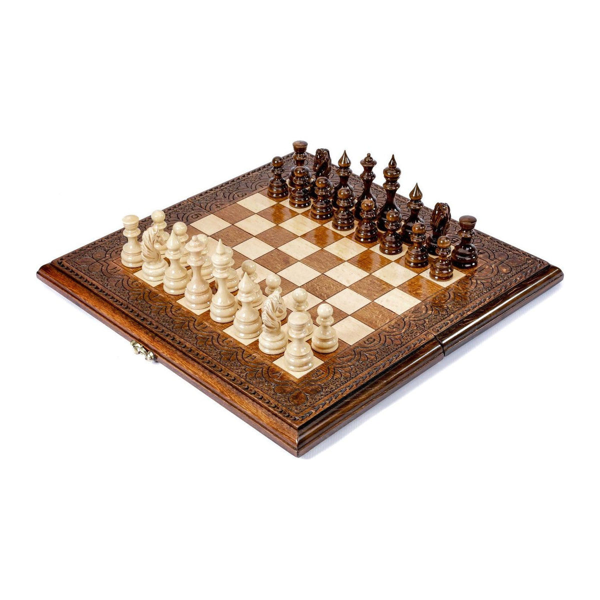 Juego de ajedrez clásico con borde grabado y letras talladas, 40 cm