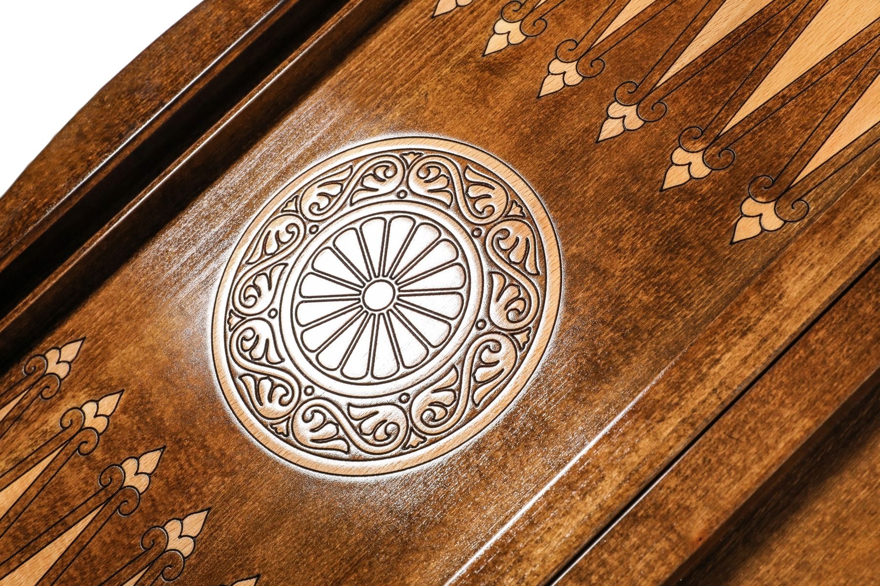 Backgammon With Ornamental Snowflake Motif With Copyrighted Contour Outline - HrachyaOhanyan Co