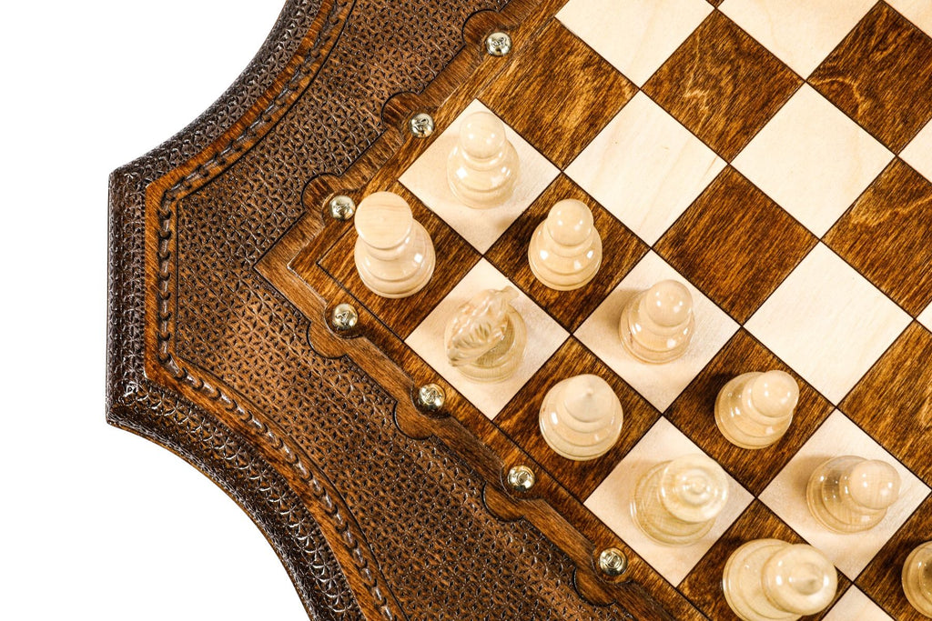 Varnished Chess Table, Engraved Border & Contour Outline, 60 cm – photo 6