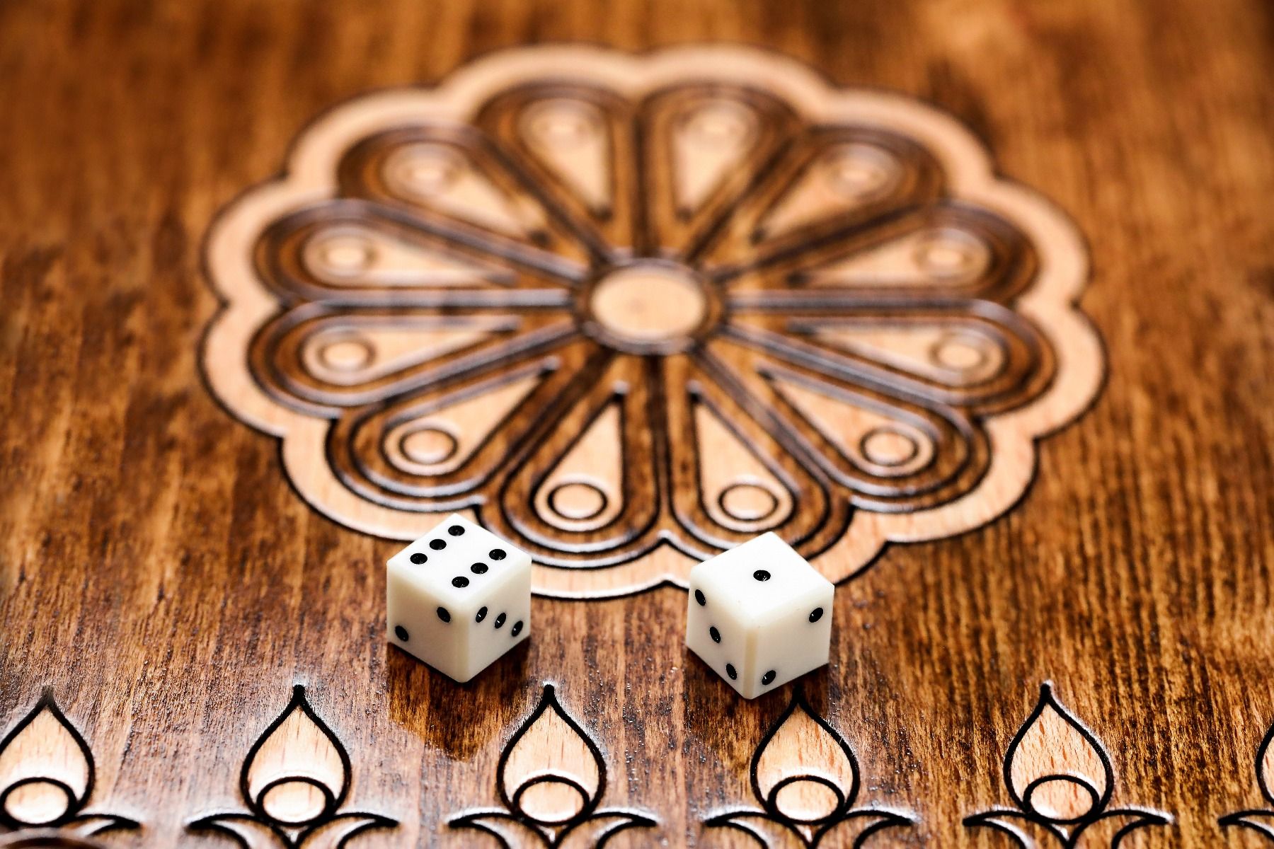 Ornamental Backgammon Classic - HrachyaOhanyan Co