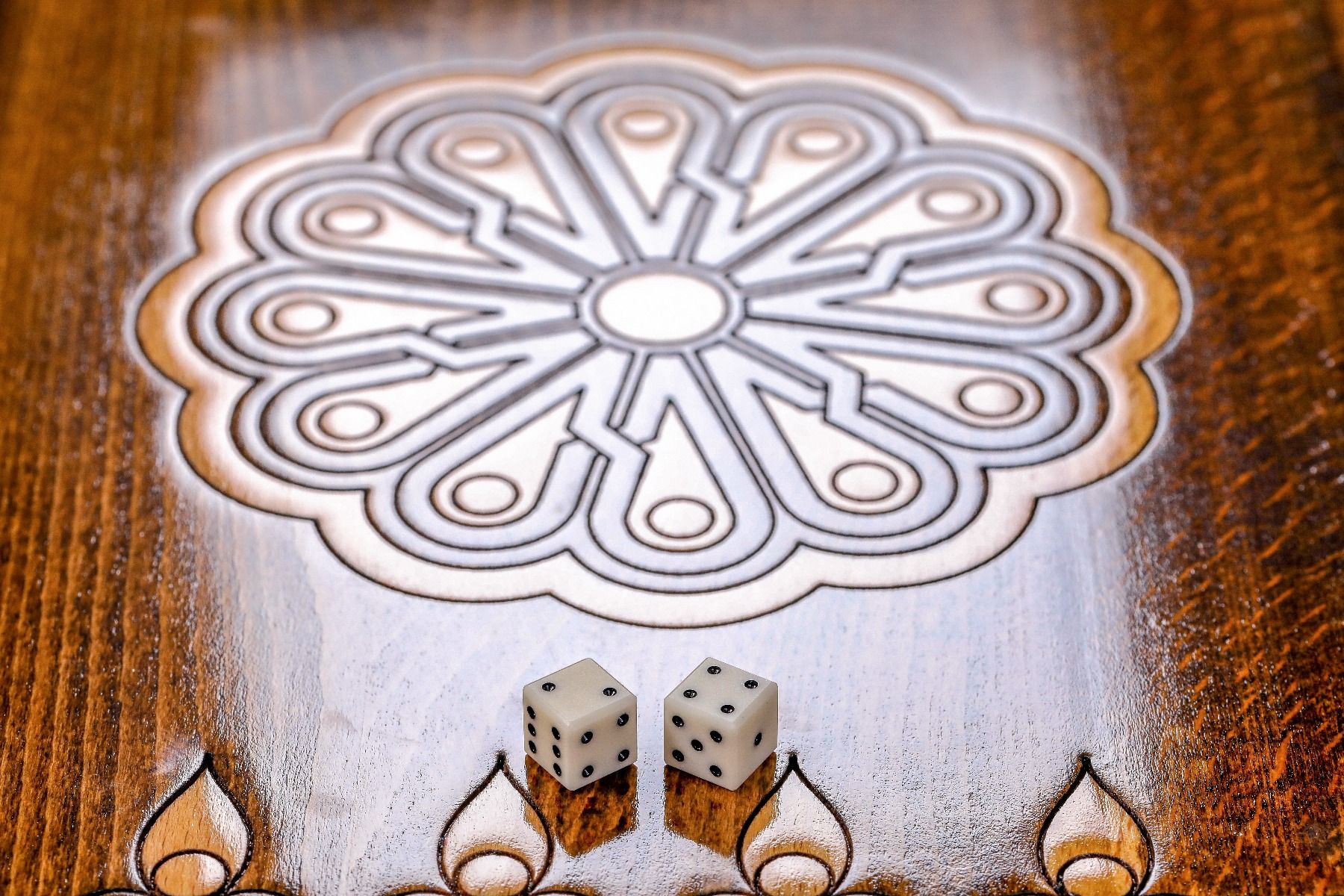 Eternity Backgammon Classic - HrachyaOhanyan Co