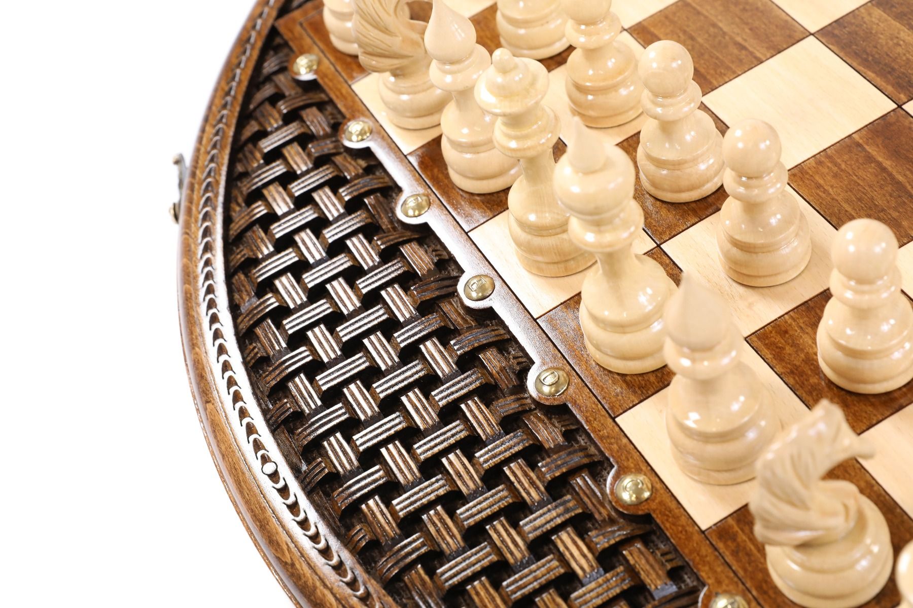 Circular Chess With An Ornamental Weave Pattern - HrachyaOhanyan Co